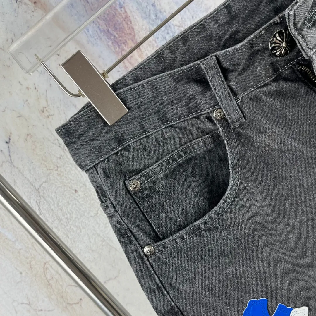 KL 🔘 𝐂𝐡𝐫𝐨𝐦𝐞 𝐇𝐞𝐚𝐫𝐭 CH Come Hearts 2026 ， ，Classic ， ， Same Style Versatile 。 ， 、 ， ； Versatile ， 、 ， ， 。 ， ， ，Breathable ， 。 Retro ， ， 。 ： 、 、Authentic ，Quality 。 、 ， ， Hot Sale， ！ Size：S M L XL（28.30.32.34） ：Black